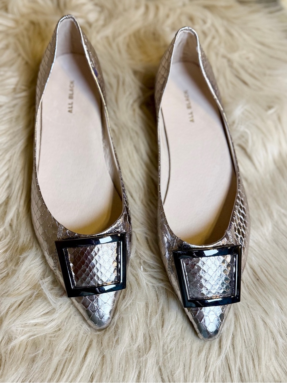 ALL BLACK Metallic Silver Snakeskin Leather Pointed Toe Flats 38.5 US 8.5